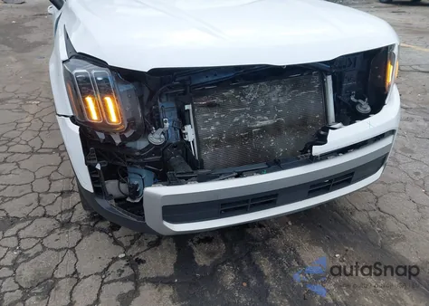 2024 Kia Telluride S z USA, uszkodzony, nr VIN 5XYP64GC8RG464262